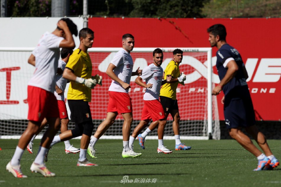 塔的高压 塔的高压