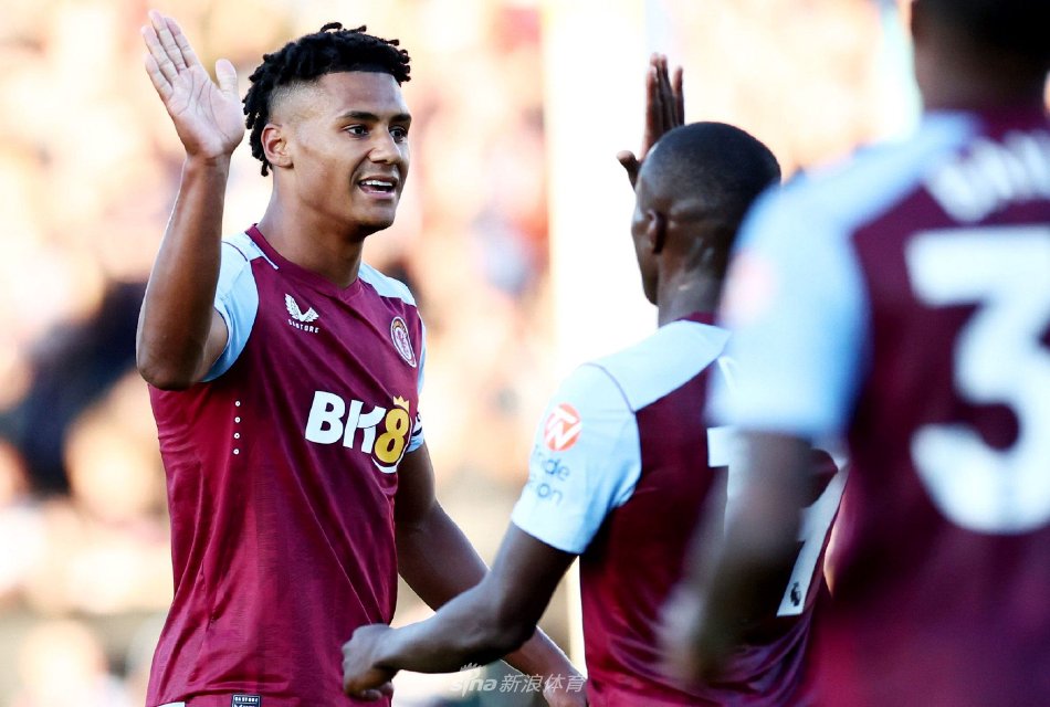 仅体现在球 仅体现在球